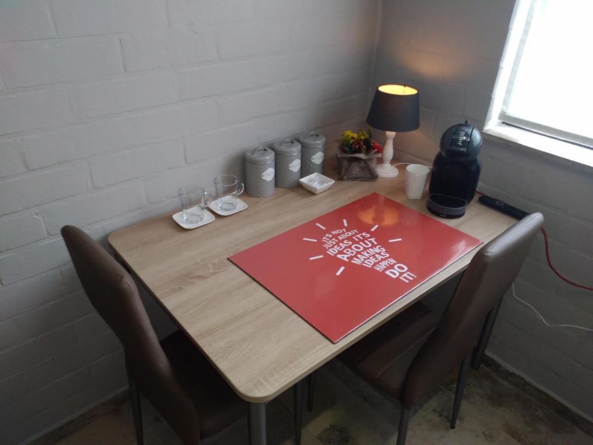 Toezens Bed & Breakfast Ingelmunster Екстериор снимка
