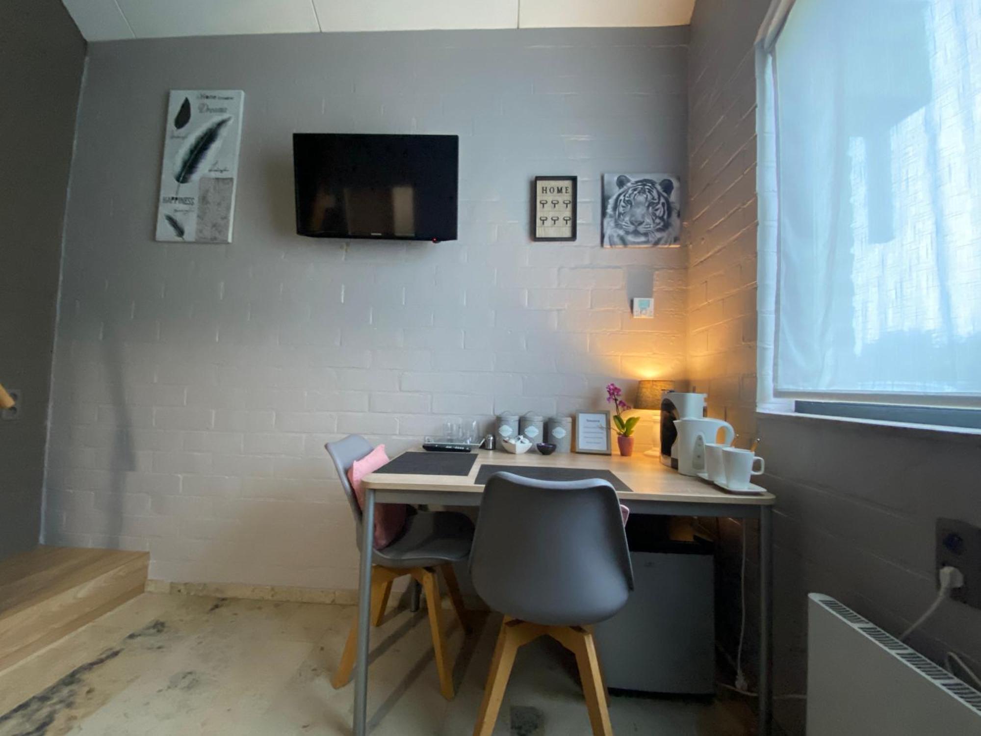 Toezens Bed & Breakfast Ingelmunster Екстериор снимка